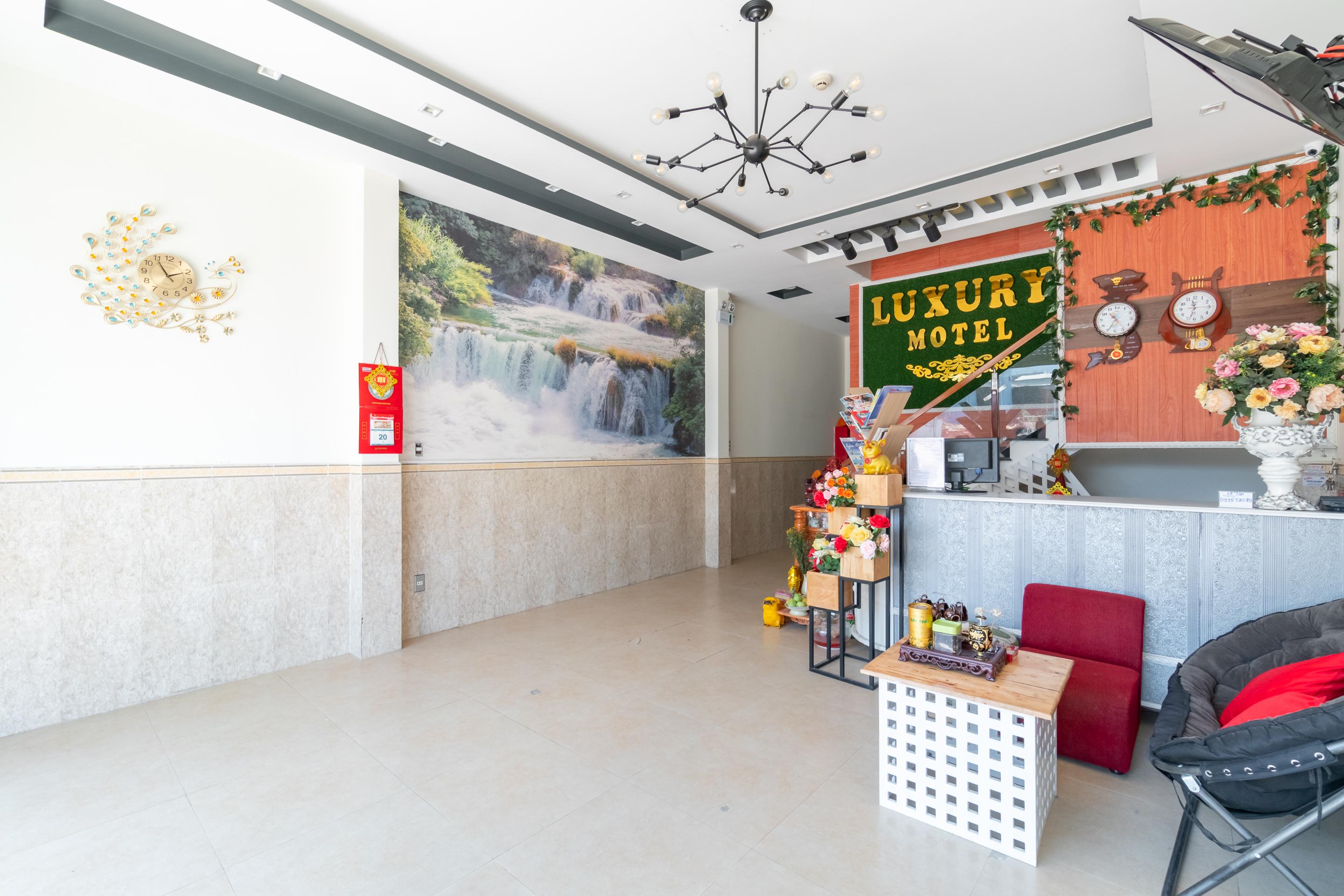 Oyo 238 Luxury Motel Дананг Екстериор снимка